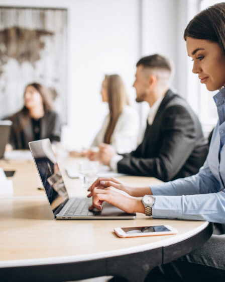 Tradução para empresas: como garantir comunicação clara e profissional nos negócios